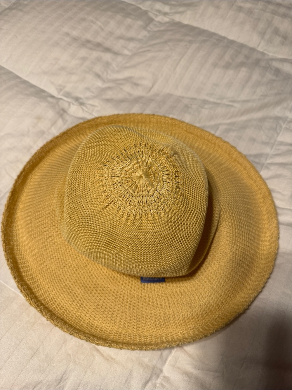 Wallaroo Wide Brim Straw Sun Hat in Mustard Yellow GUC